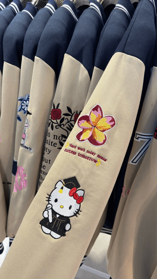 Hello Kitty grad + full floral sleeve